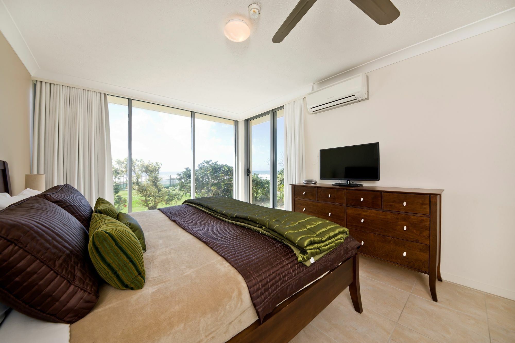 Berkeley On The Beach Gold Coast Luaran gambar